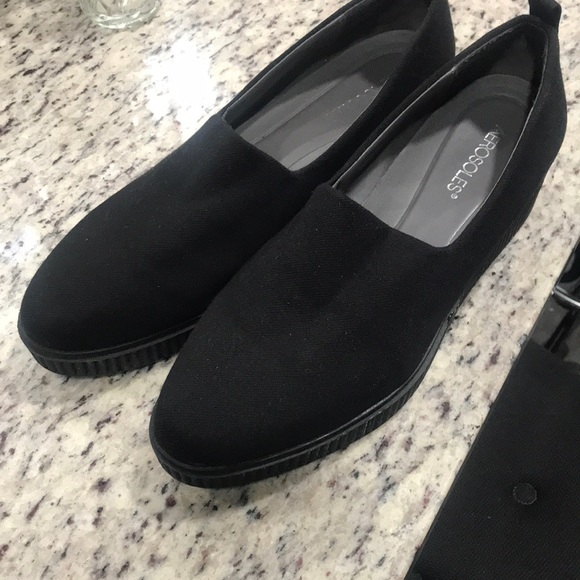 AEROSOLES 12M wedge sole cloth slip on with slightly pointed toe NWOT - Picture 1 of 4